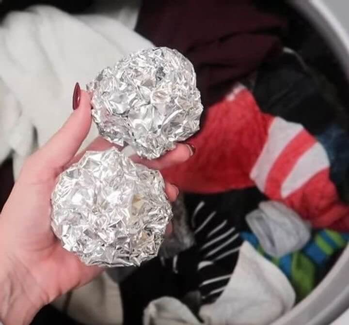 Save Money by Making Your Own Dryer Sheets