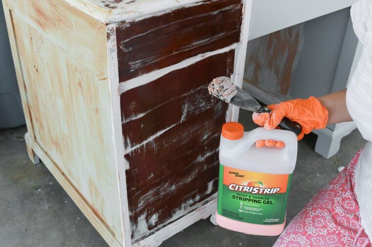 The Easy Way to Strip Old Paint