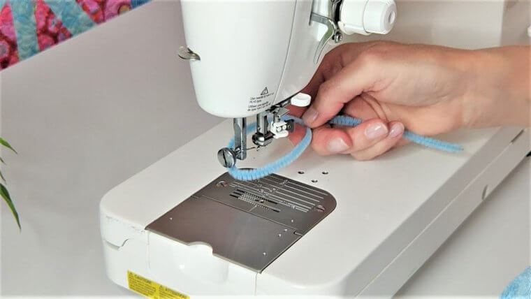Use Pipe Cleaners to Clean Your Sewing Machine