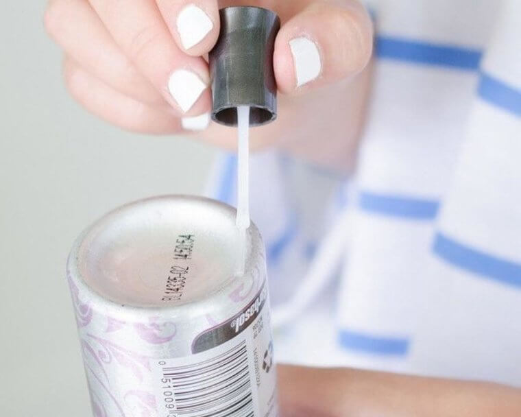 Avoid Rust Rings From Metal Cans in Your Bathroom With Nail Polish