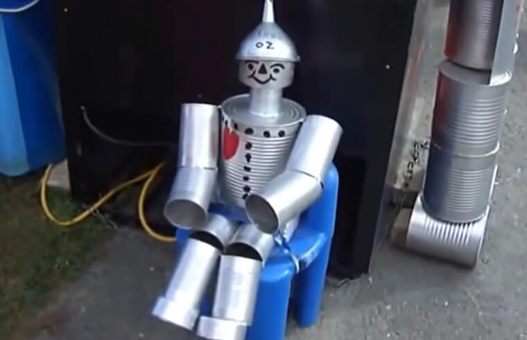 Decorate Your Garden With a Tin Man