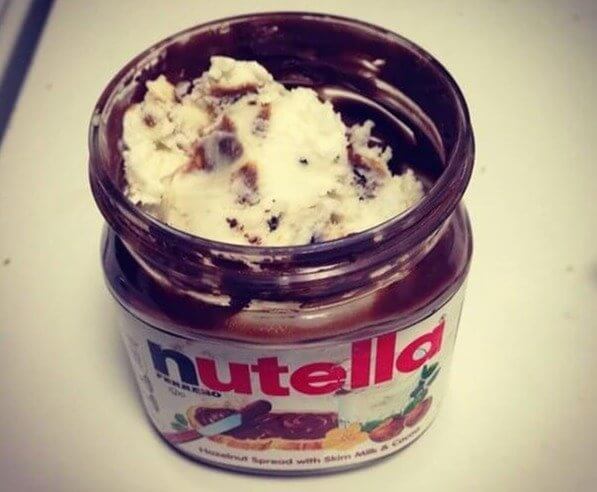 Use Ice Cream to Get Every Last Touch of Nutella