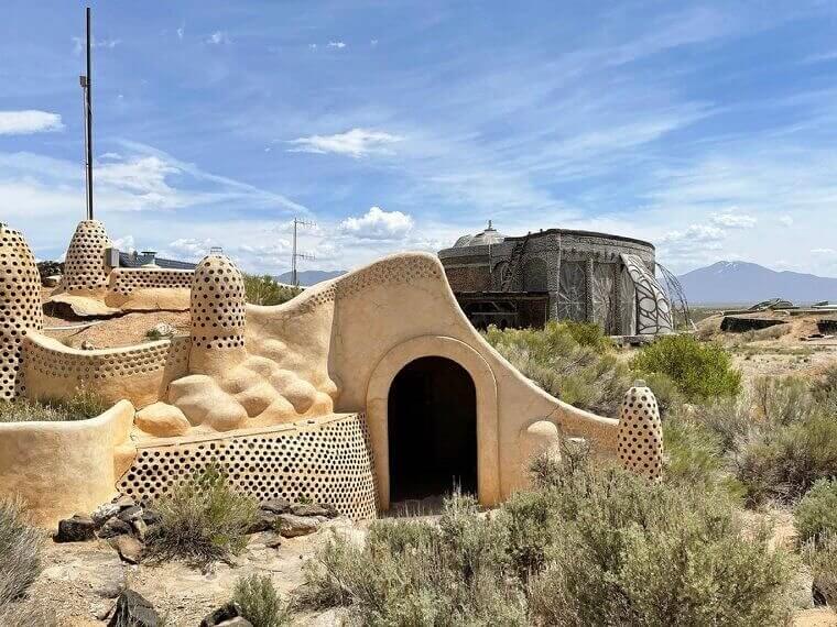 Build a House Out of Old Tires