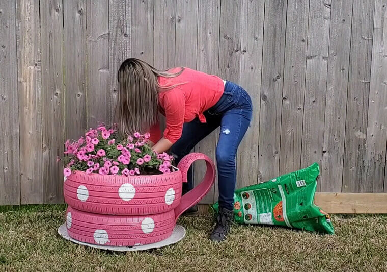 Make Teacup Planters