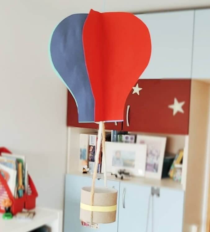 Craft Hot Air Balloons Using Paper And Cardboard