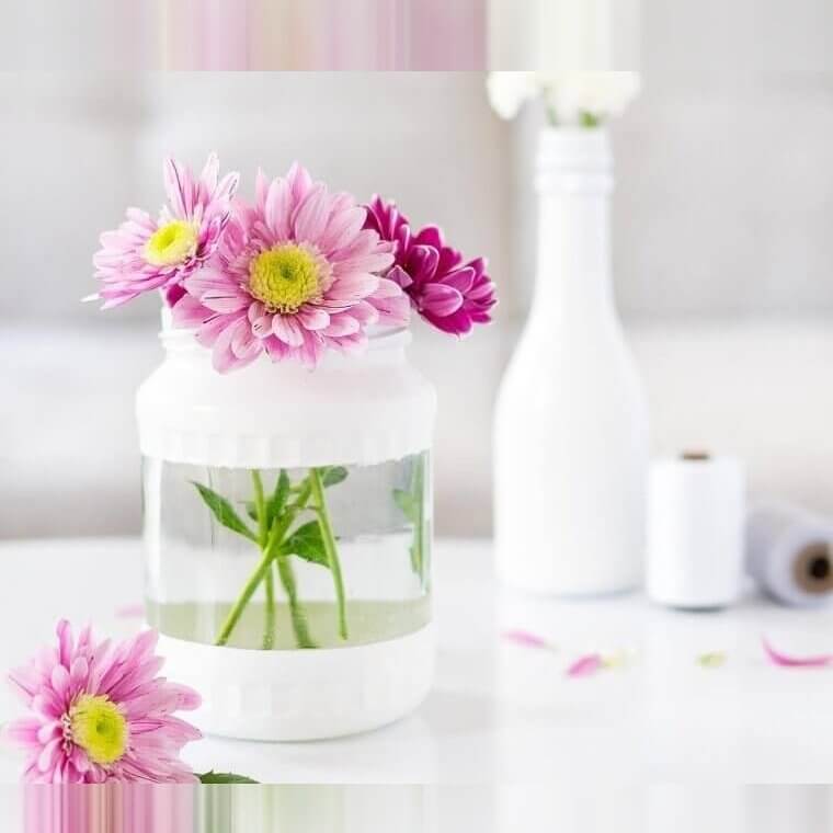 Paint Some Vases To Give A Room Some Color