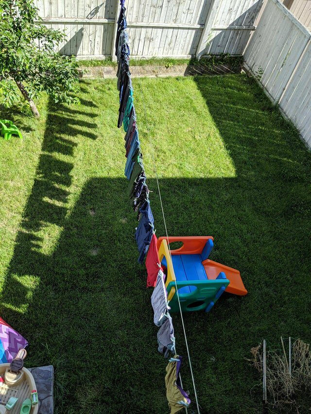 Dry Your Clothes On Lines