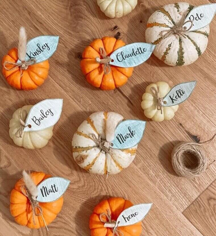 Delight Your Guests With Mini Pumpkin Place Cards