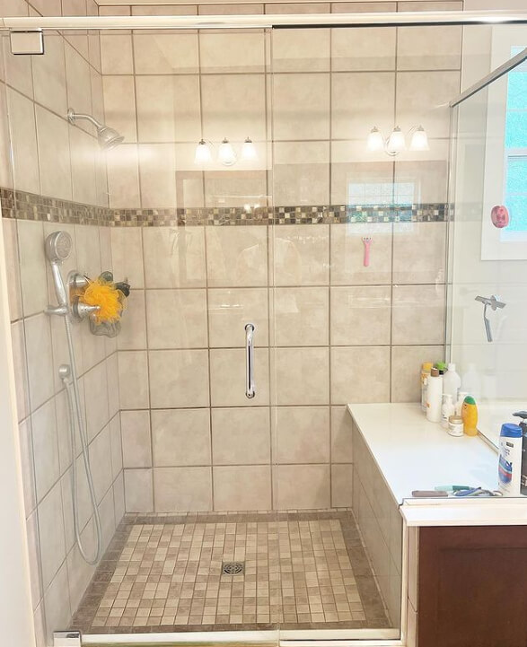Pristinely Clean Tiles