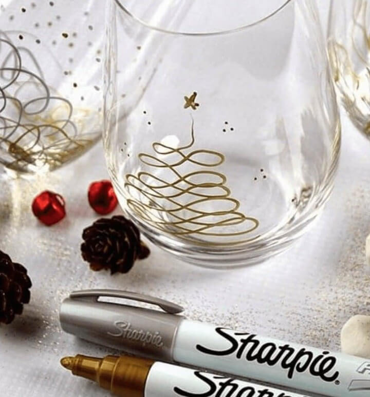 Customize Your Glassware With Sharpies