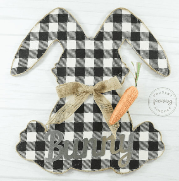 Use Buffalo Check Fabric to Brighten up a Frame